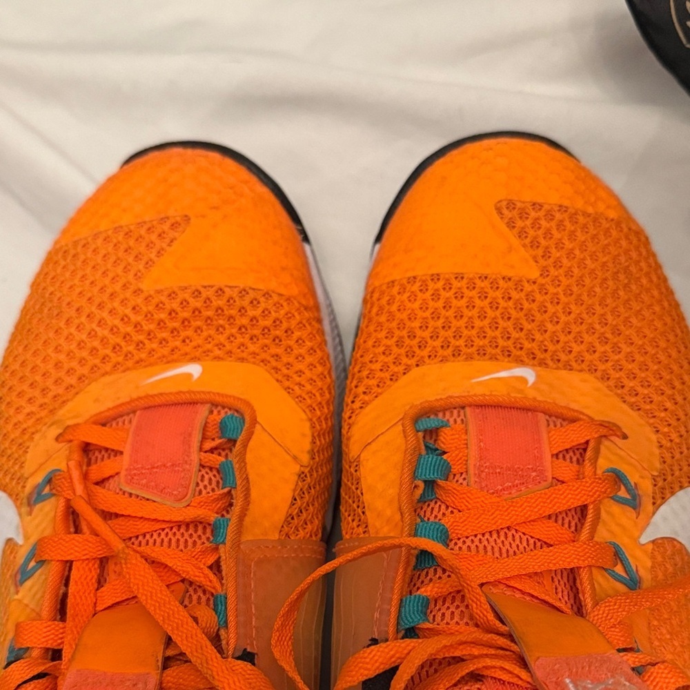 Nike Men's Vibrant Orange Athletic Shoes - Picture 11 of 11